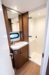  Bali 4.6 - Catana
