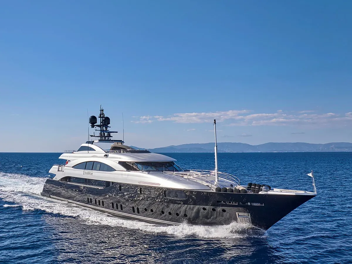Buy a yacht BELITA 2011