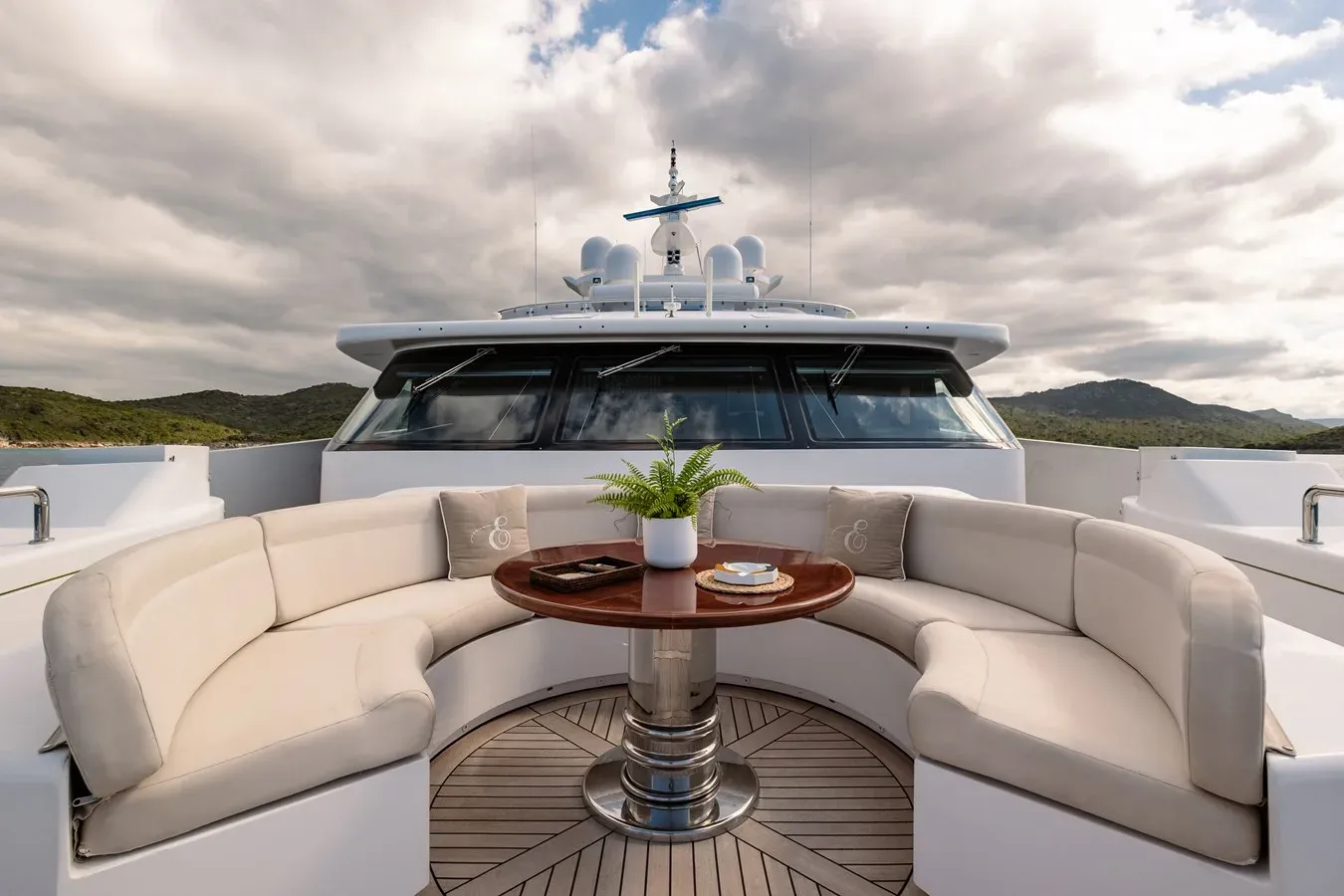 Купить яхту ELENI в Shestakov Yacht Sales