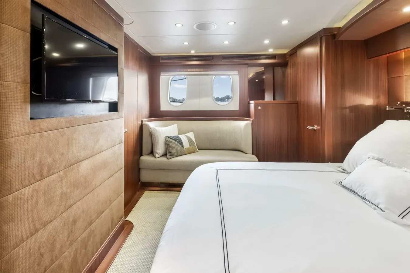best yacht sales deals AURORA 2012