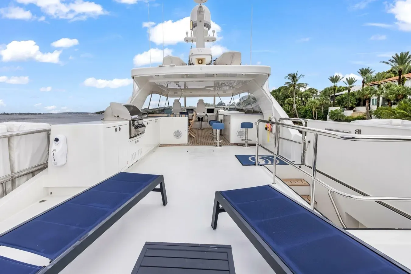Buy a yacht AURORA