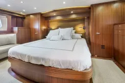 Buy a yacht AURORA - Cheoy Lee