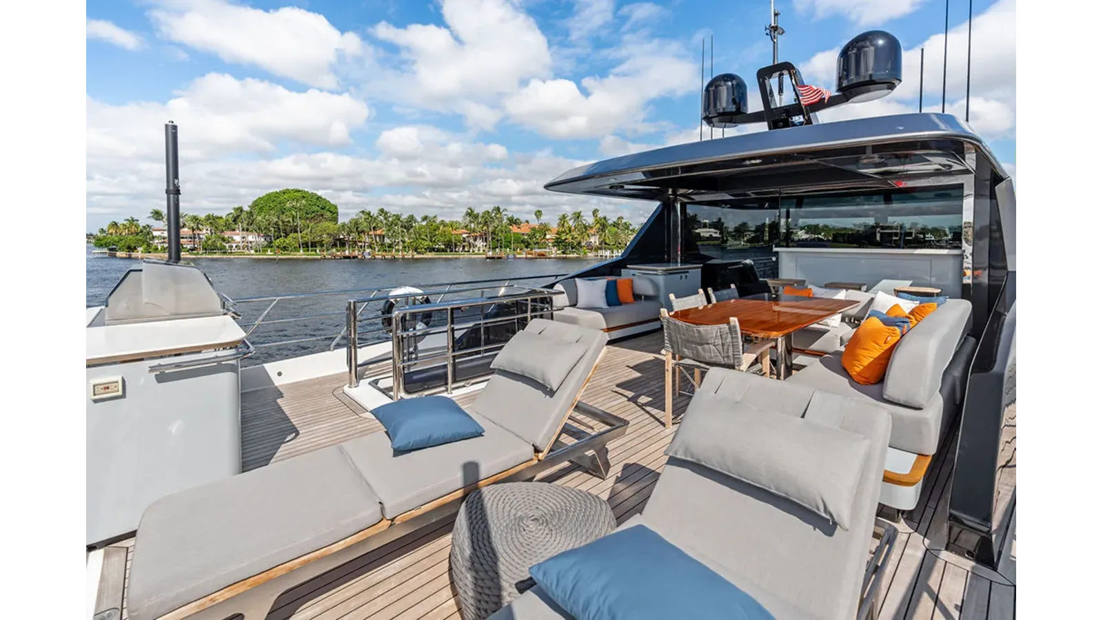 best yacht sales deals REUNION CLX96