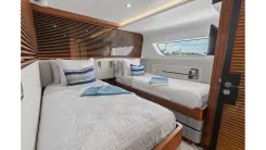 REUNION CLX96 yacht sale