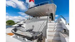 best yacht sales deals REUNION