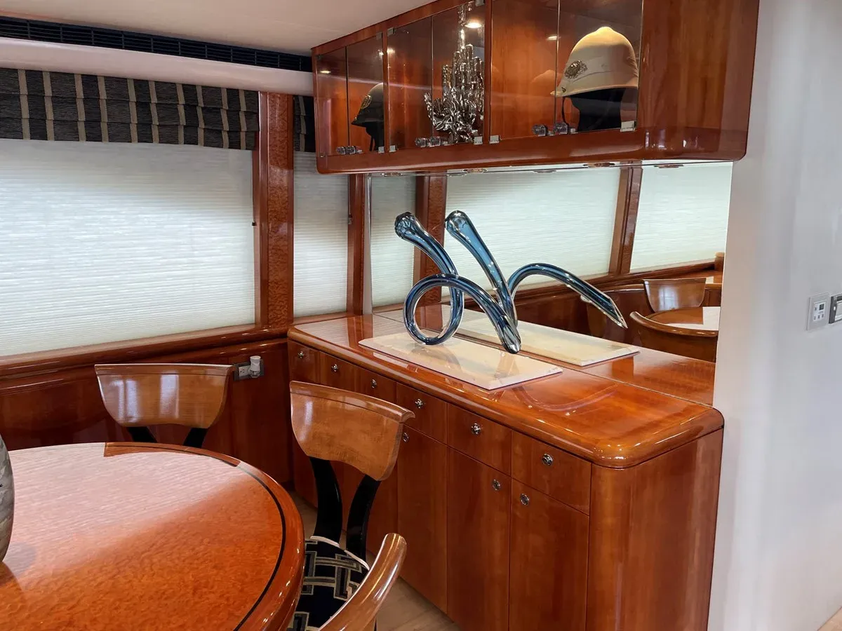 Купить яхту FANCIER NANCI 2002 в Shestakov Yacht Sales