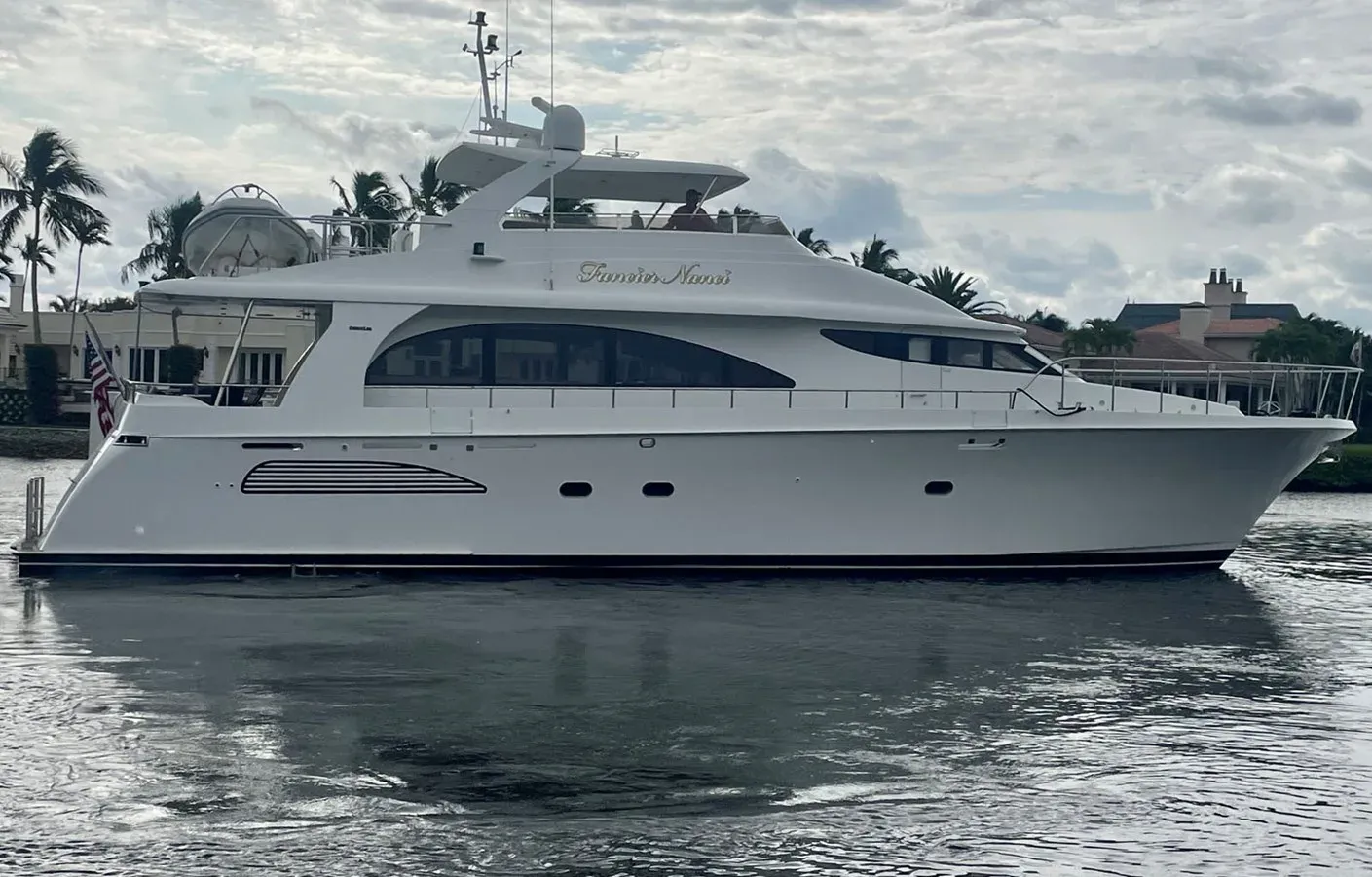 FANCIER NANCI Sport Motor Yacht