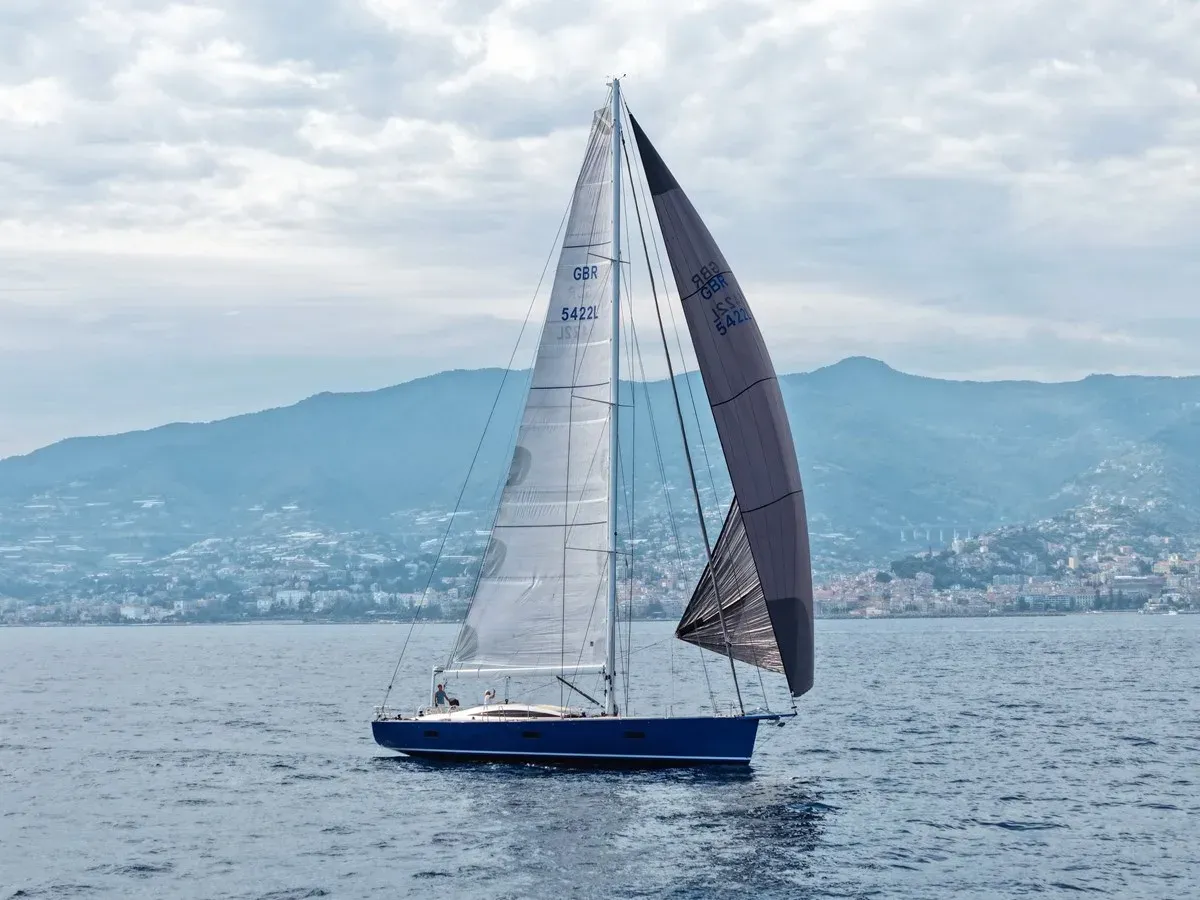Buy a yacht Aminika 2020