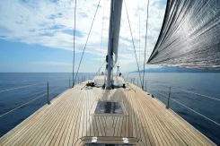 Buy a yacht Aminika Comet 62 RS