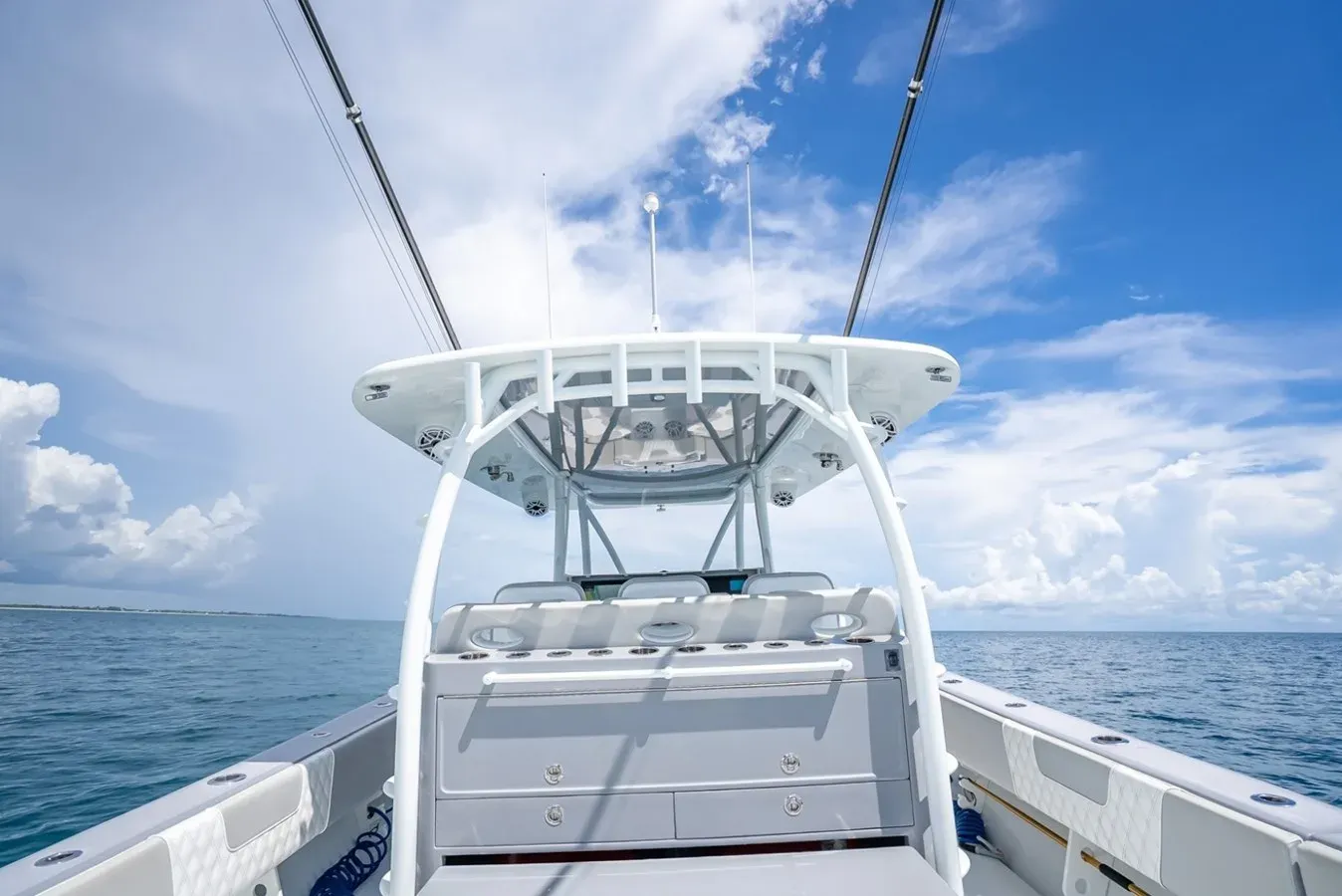 the best price on NICO - Contender Boats