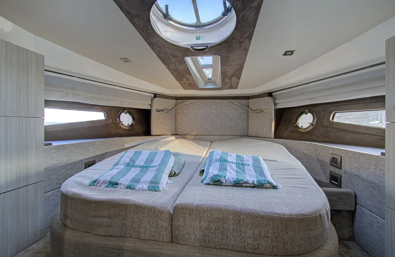 best yacht sales deals Thaumasia