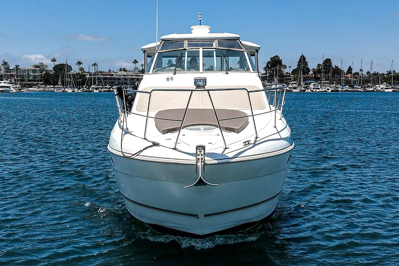 Buy a yacht CRUISERS YACHTS 415 - Cruisers Yachts