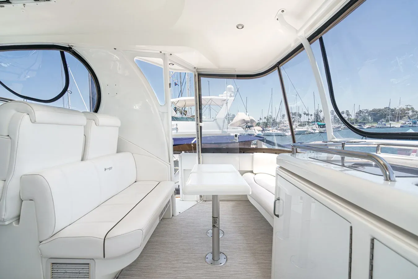 CRUISERS YACHTS 415 - Cruisers Yachts