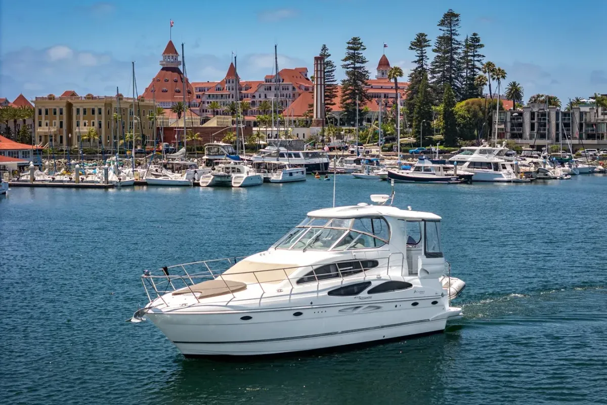 CRUISERS YACHTS 415