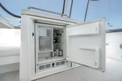 best yacht sales deals CRUISERS YACHTS 415