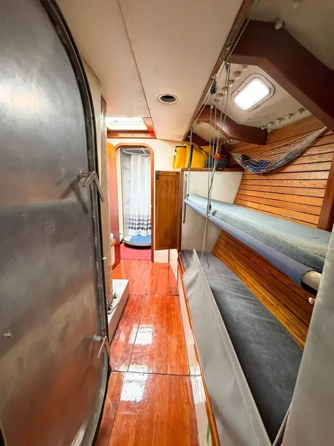 Buy a Silver Bullet at Shestakov Yacht Sales
