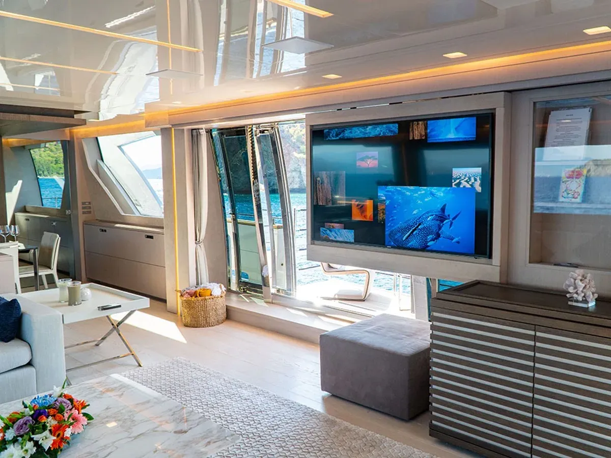 Shells X - Custom Line yacht sale