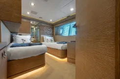 CENTURION - Custom Line yacht sale