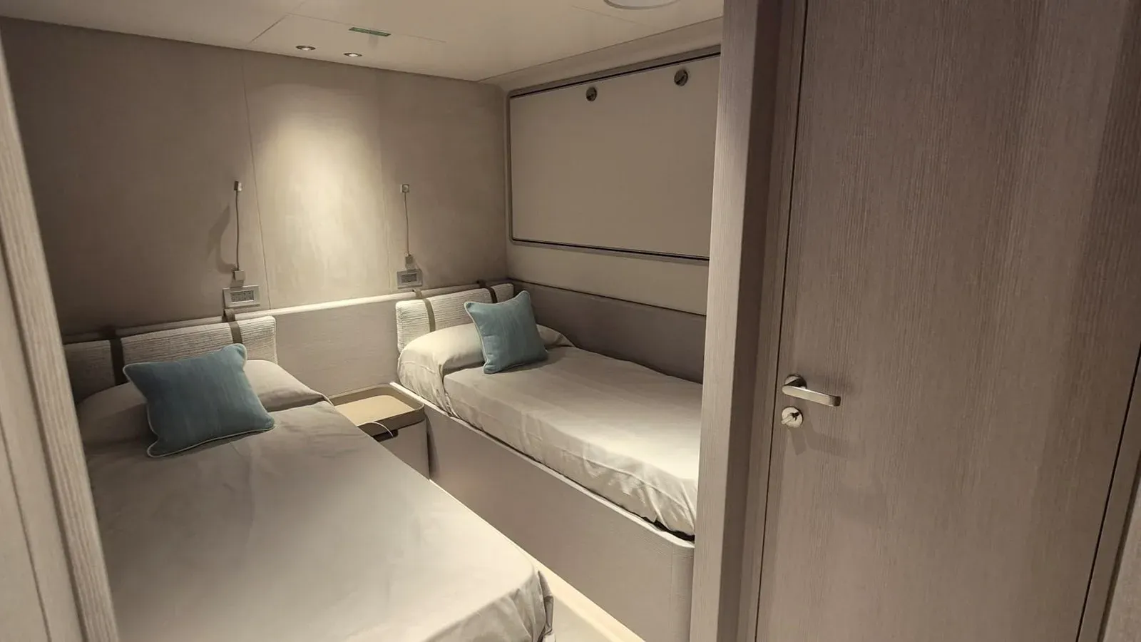 Buy a SOLE Navetta 30 at Shestakov Yacht Sales