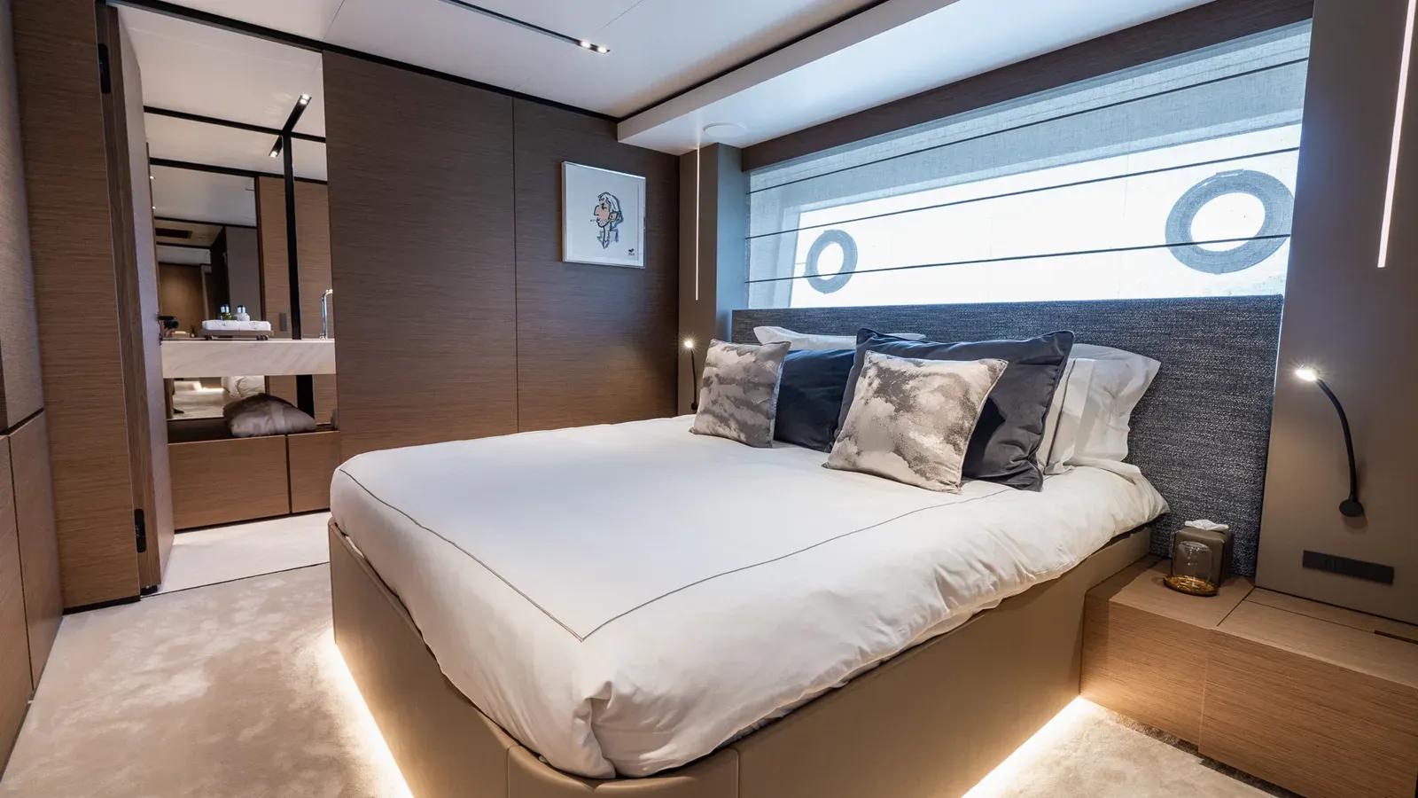 QUEEN J III 108 yacht sale