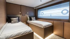 Buy a QUEEN J III - Custom Line at Shestakov Yacht Sales