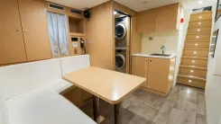 QUEEN J III - Custom Line yacht sale