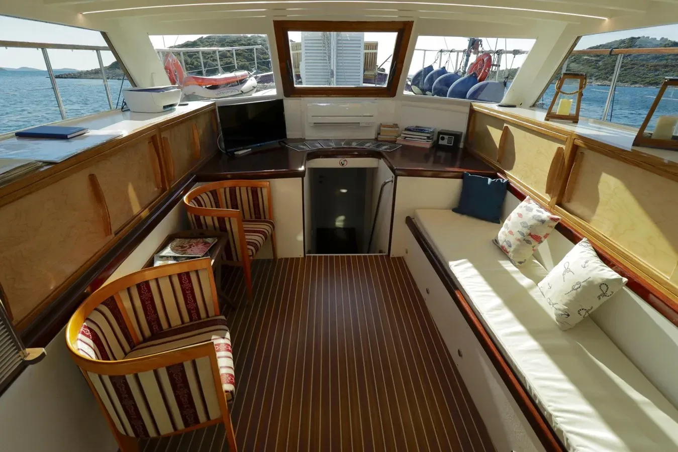 Buy a yacht 21 M MOTORSAILOR 1987