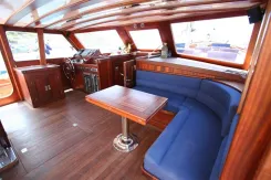 TRIPPIN yacht sale