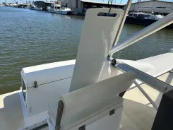 the best price on WIND & WING 2005