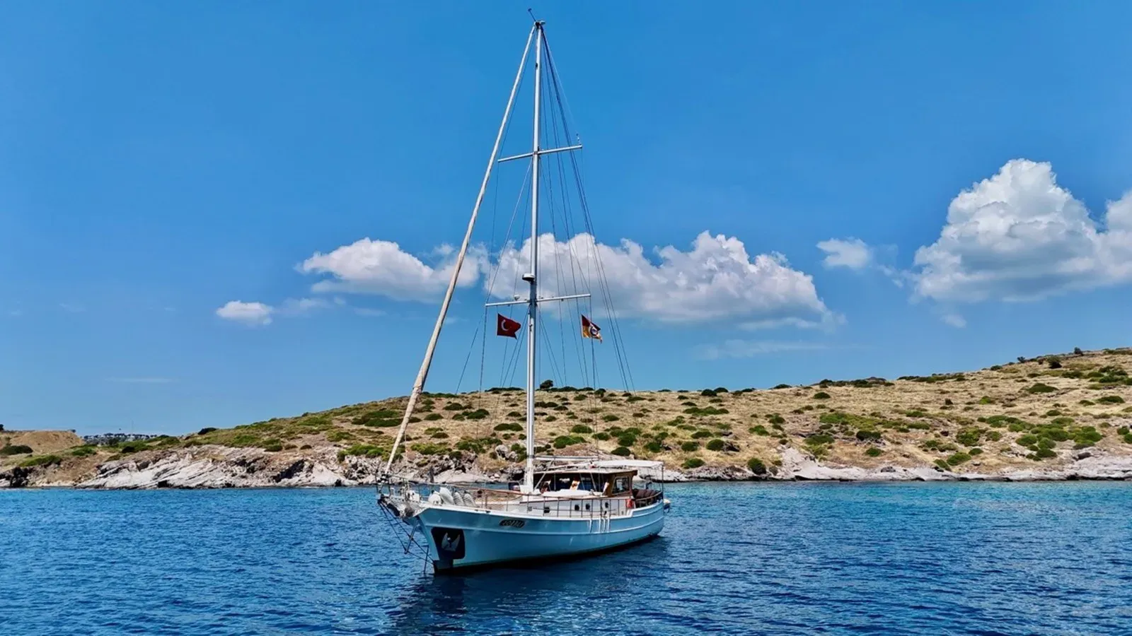 Buy a NA 65 at Shestakov Yacht Sales