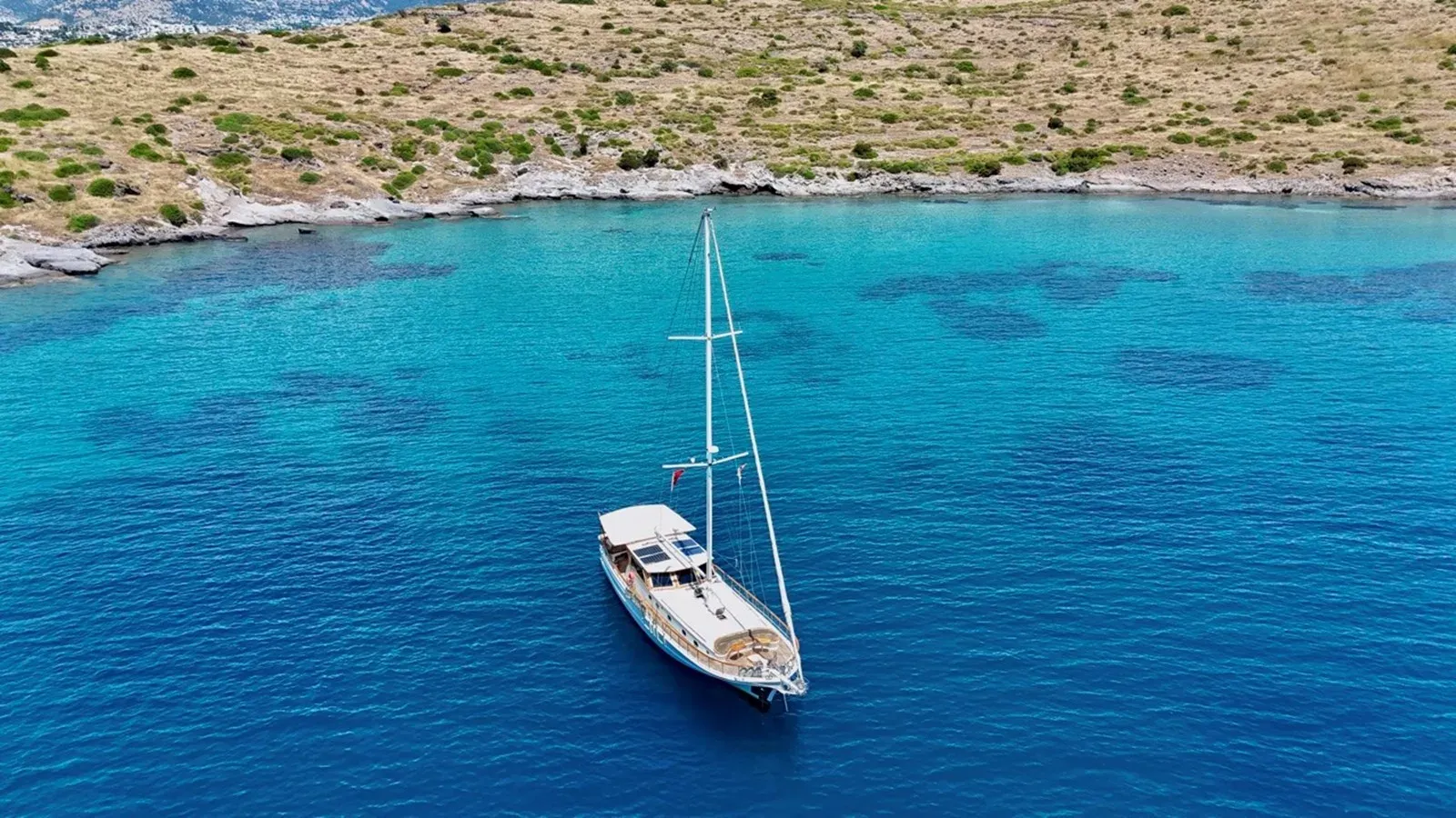 NA - CUSTOM yacht sale