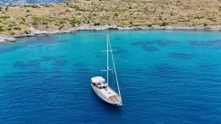 NA - CUSTOM yacht sale