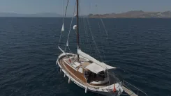 Bella A 2011