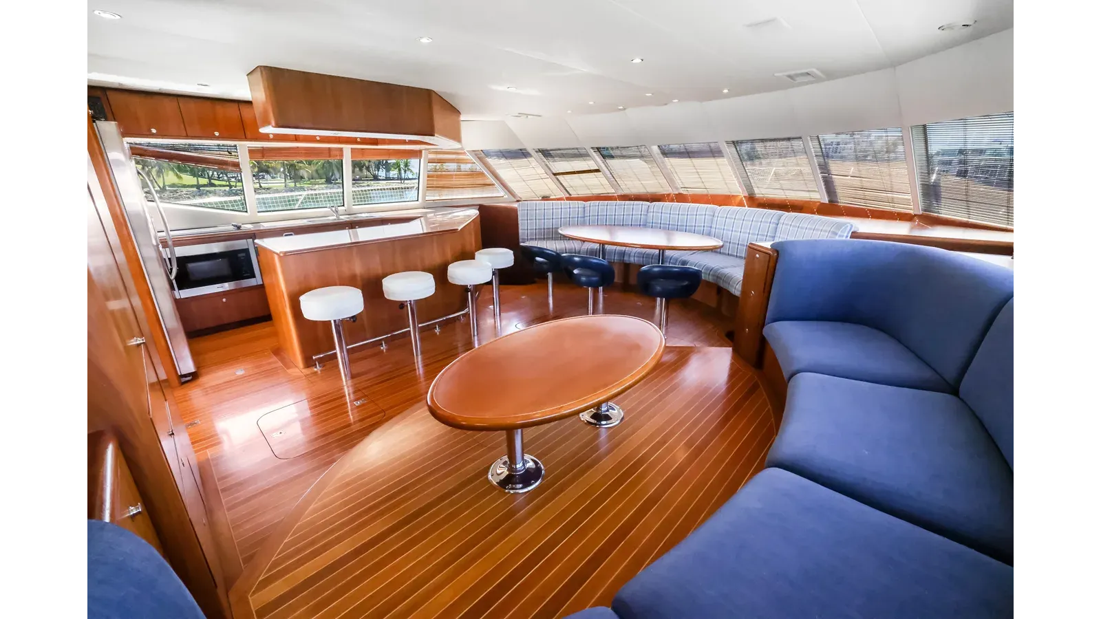 best yacht sales deals Moana 78