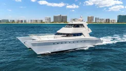 Buy a yacht Moana 2000