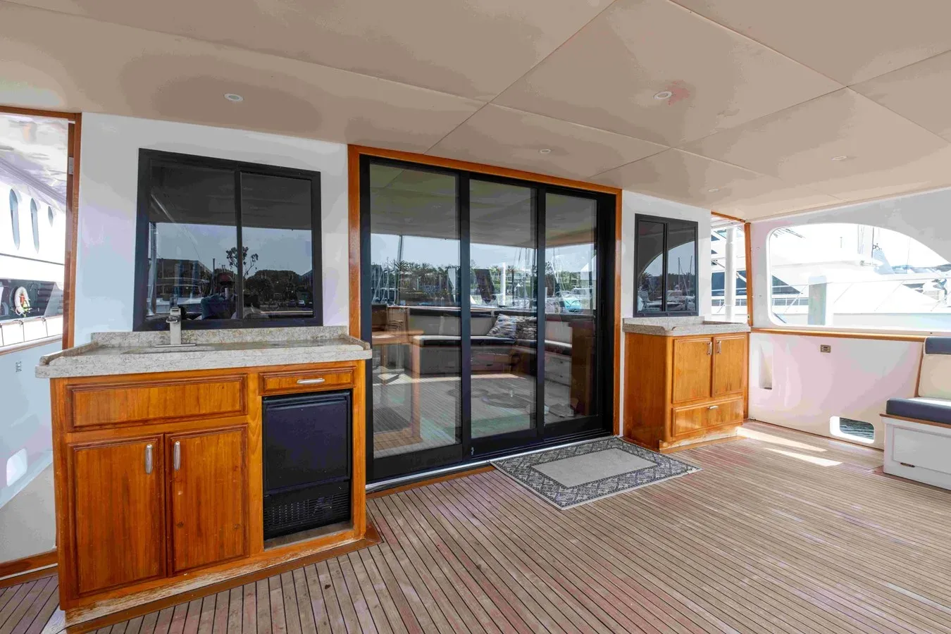 Buy a yacht Sapphire Sea II