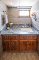 Sapphire Sea II yacht sale