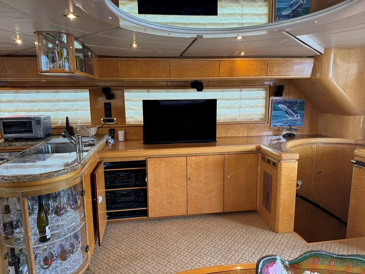 best yacht sales deals Show Me The Money 68 Laguna