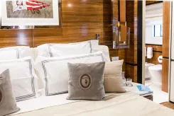 Buy a JETSETTER 2017 at Shestakov Yacht Sales