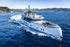the best price on JETSETTER 2017