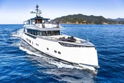 Buy a JETSETTER 126 at Shestakov Yacht Sales