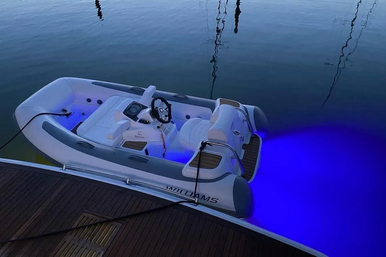 Стоимость яхты FAIRLINE TARGA - Fairline