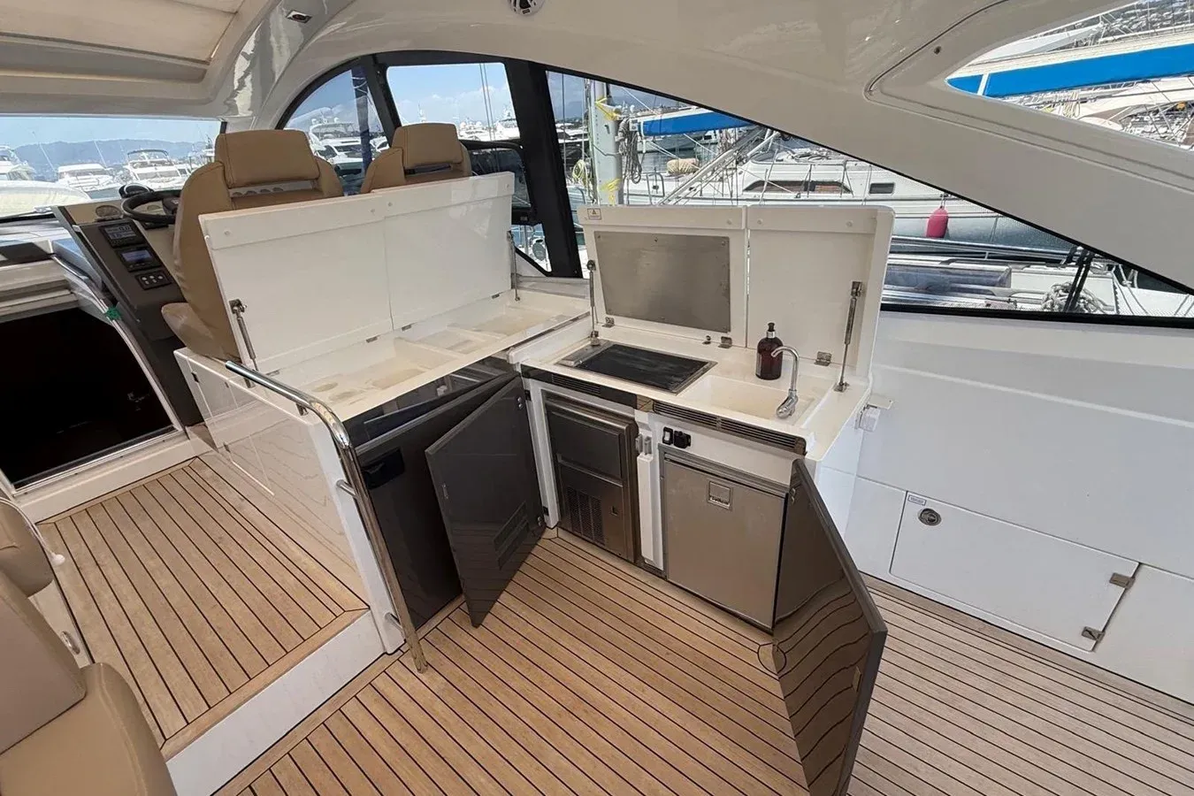 Продажа яхты FAIRLINE TARGA - Fairline
