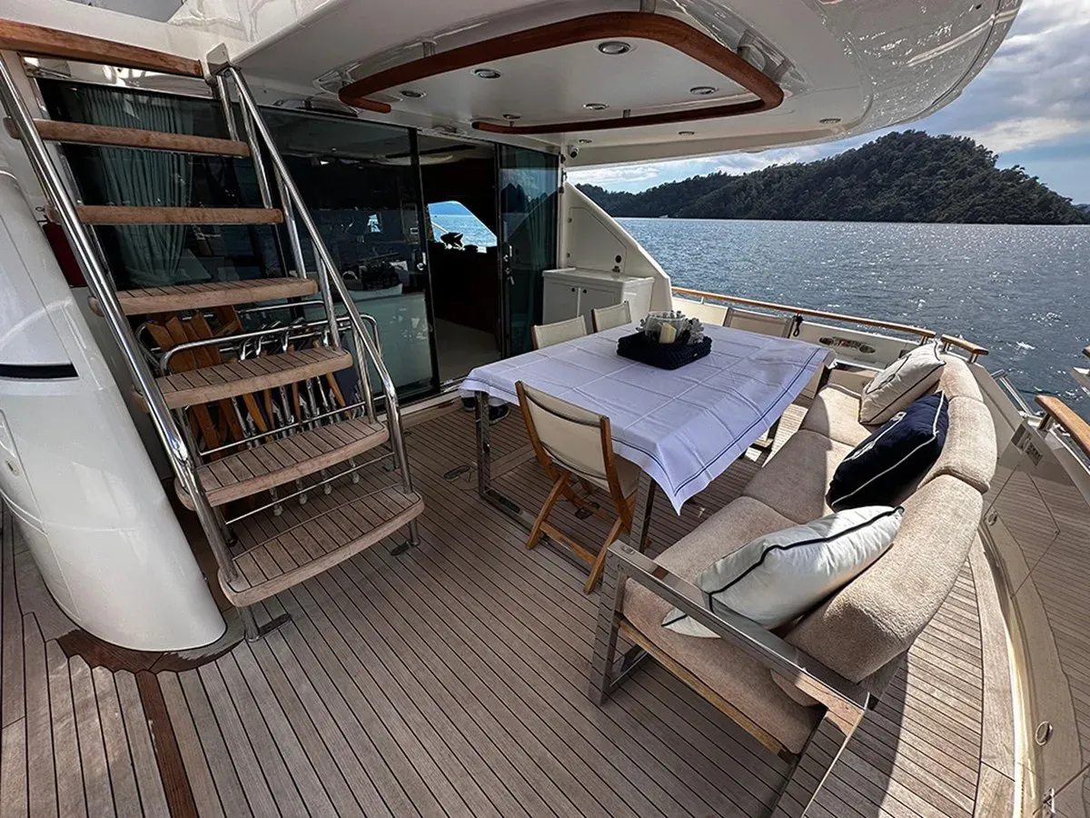 SEDEF - Fairline yacht sale