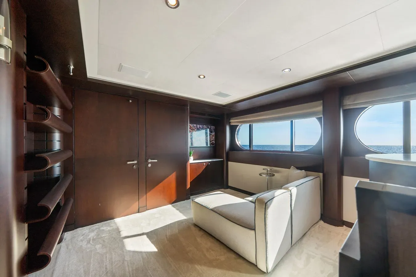 Продажа яхты KORU - FeadShip