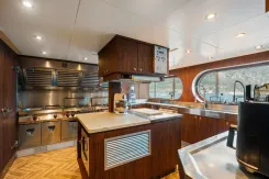 Купить яхту KORU - FeadShip в Shestakov Yacht Sales