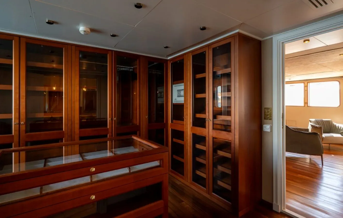 STELLA FIERA II - FeadShip yacht sale
