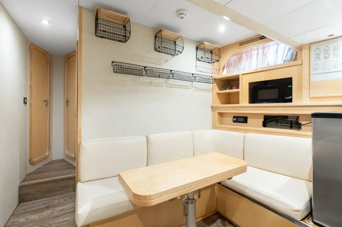 Buy a Karibu - FERRETTI CUSTOM LINE at Shestakov Yacht Sales