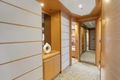 Karibu 2011 yacht sale