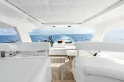 Buy a yacht Karibu 97